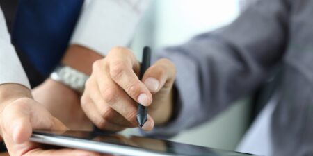 La comodidad y rapidez de firmar en línea 